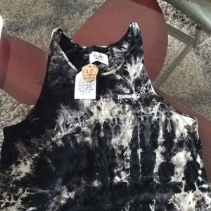 NWT Roadies of 66 tank